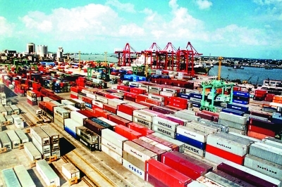 上海天津大连将建成国际航运中心