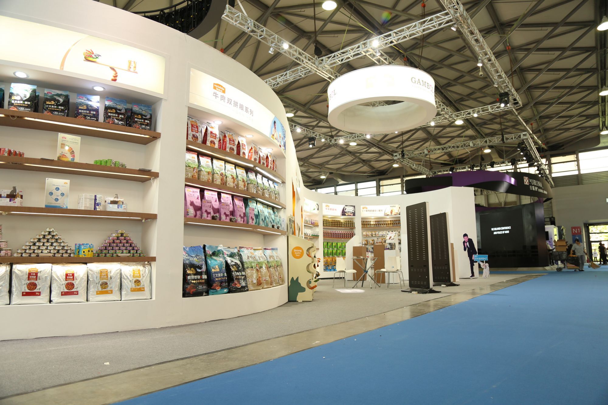 上海宠物展探秘麦富迪 以爱心为引，以品质为基，铸就宠物食品新标杆